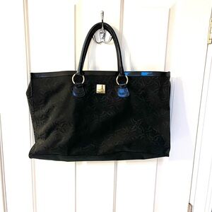 Simply Vera Wang Large Black Tote and cold accents